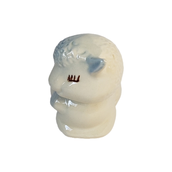 Charming Deligjtful Kitschy Vintage Lamb Planter for Whimsical Nursery Decor - Picture 5 of 7